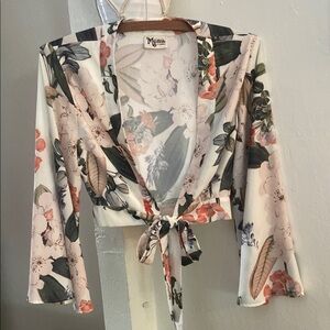 Show Me Your MuMu Pastel Floral Top